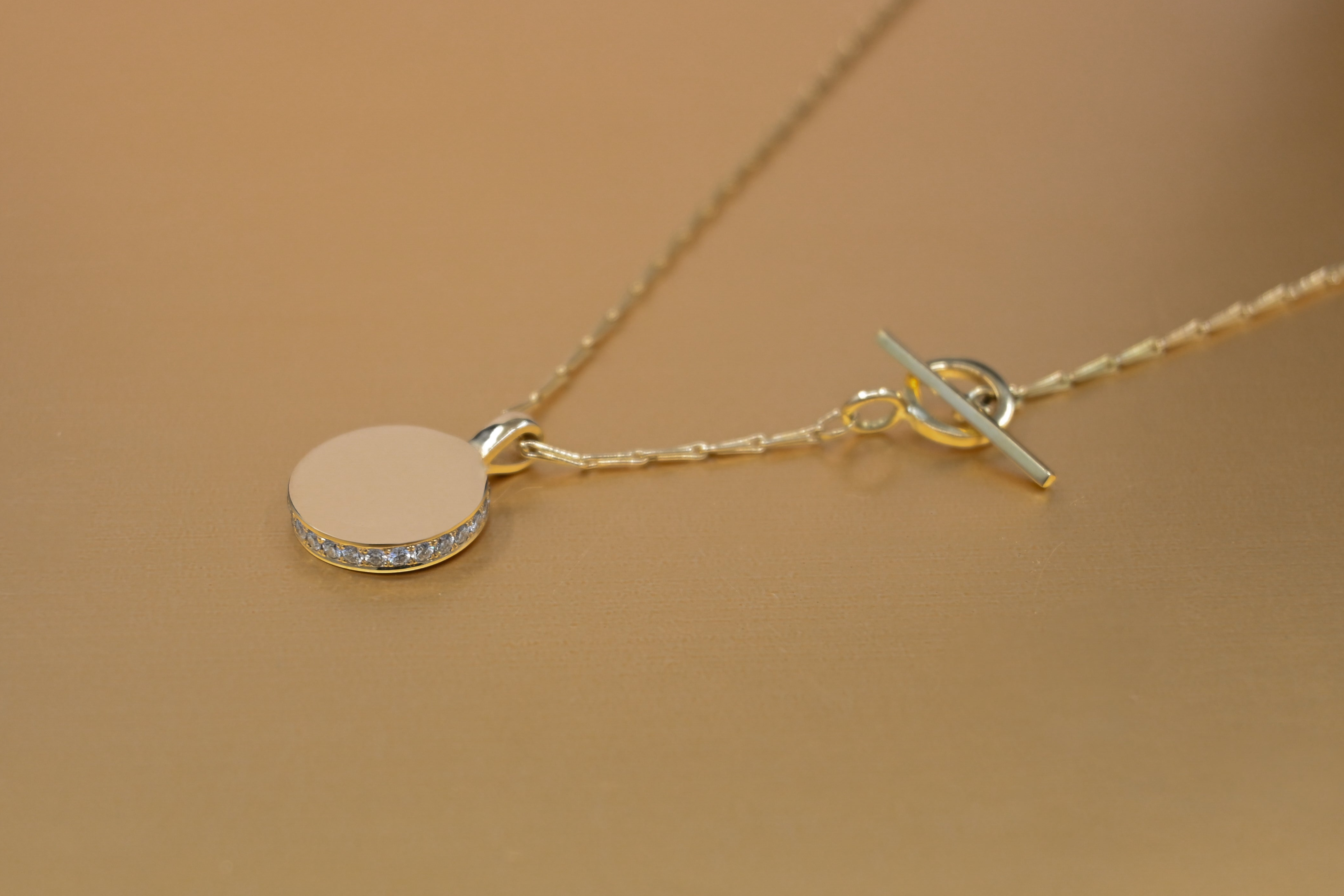 Solid Gold, Diamond Disc Pendant Necklace, bespoke jewellery design based in Tarporley Cheshire