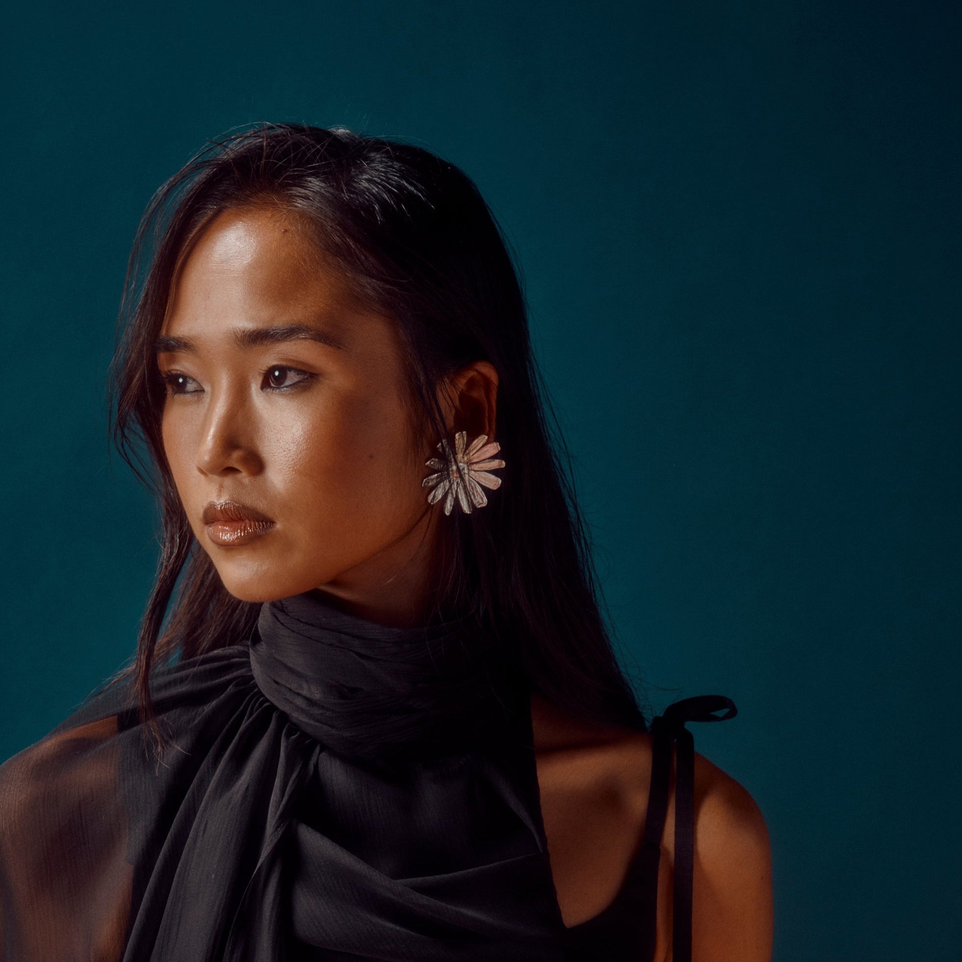 Stud Earrings - A Style Guide