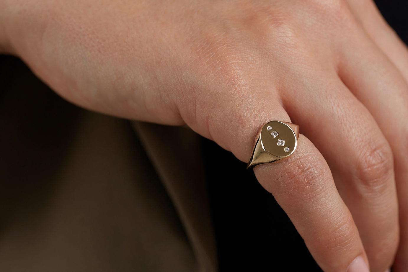 Contemporary british made signet ring