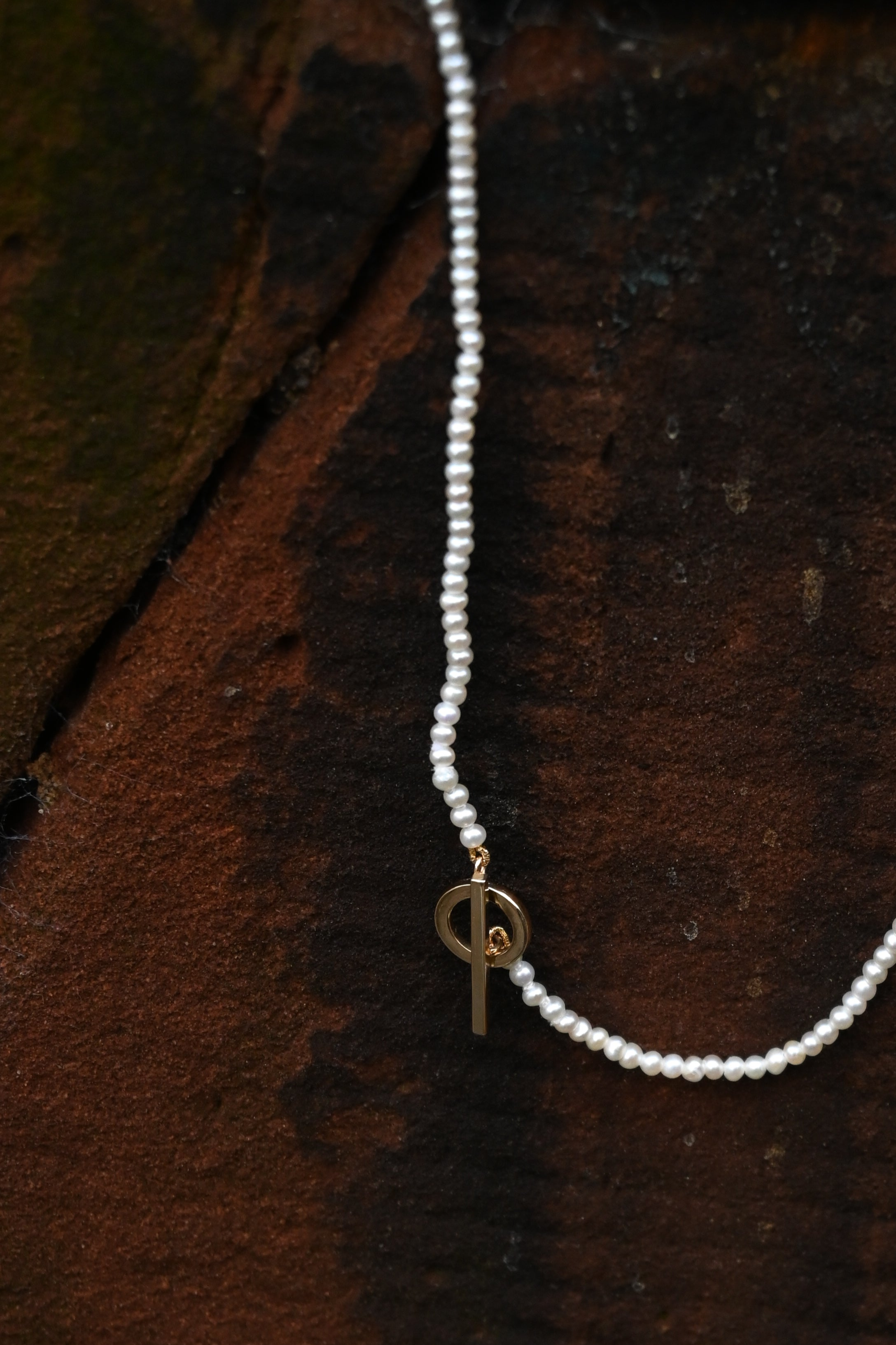 Solid Gold T Bar Pearl necklace