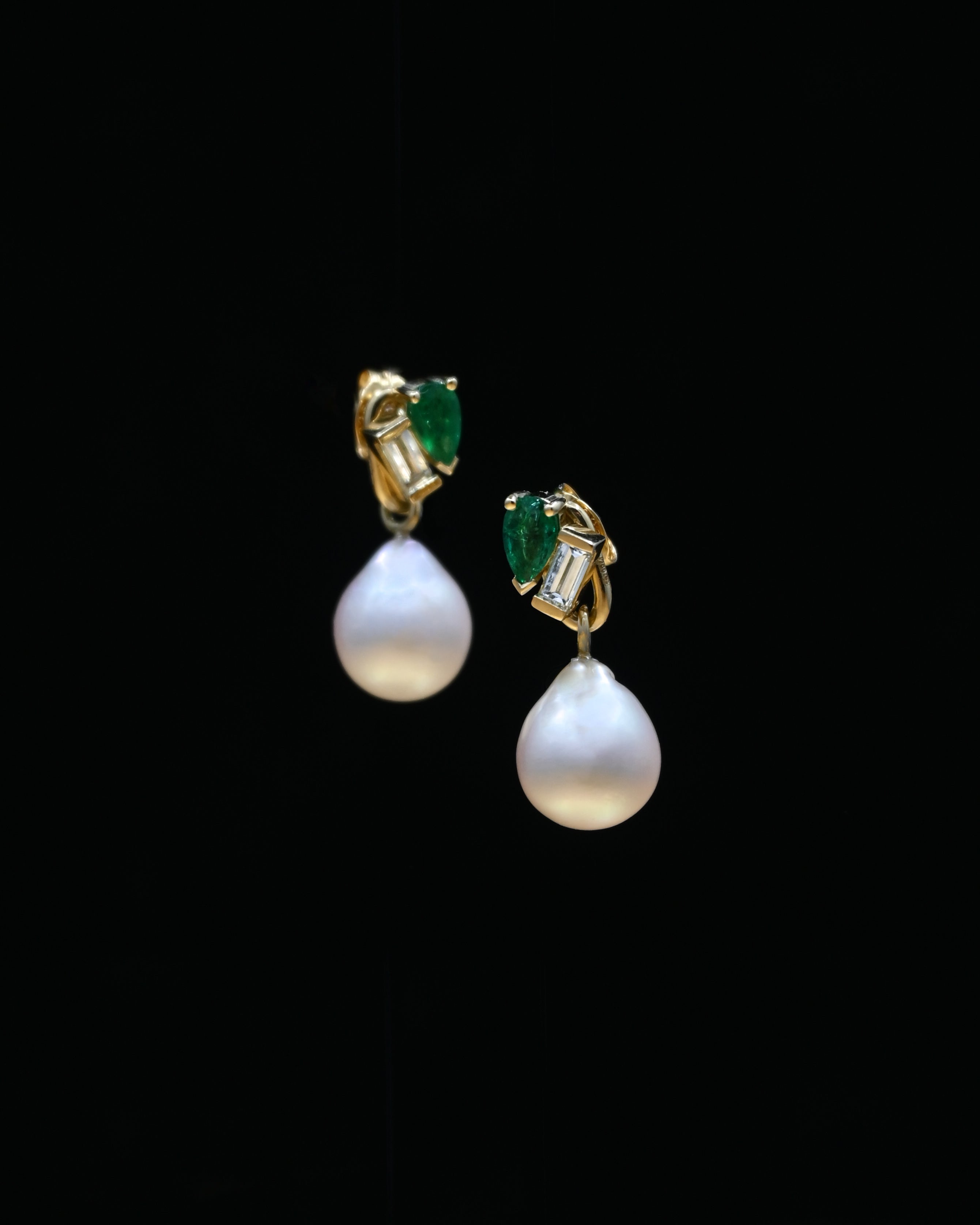 Recycled gold emerald pearl jewellery redesign UK